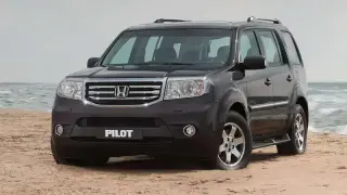 8-местен джип за 40 000 лева: Задвижване на всички колела и 249 конски сили