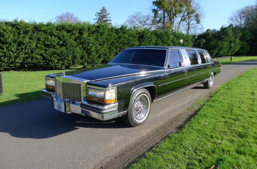 Вижте какви автомобили е имал в гаража си Доналд Тръмп СНИМКИ