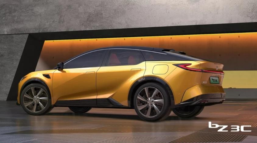 Показаха новия електромобил Toyota с голям пробег след зареждане СНИМКИ