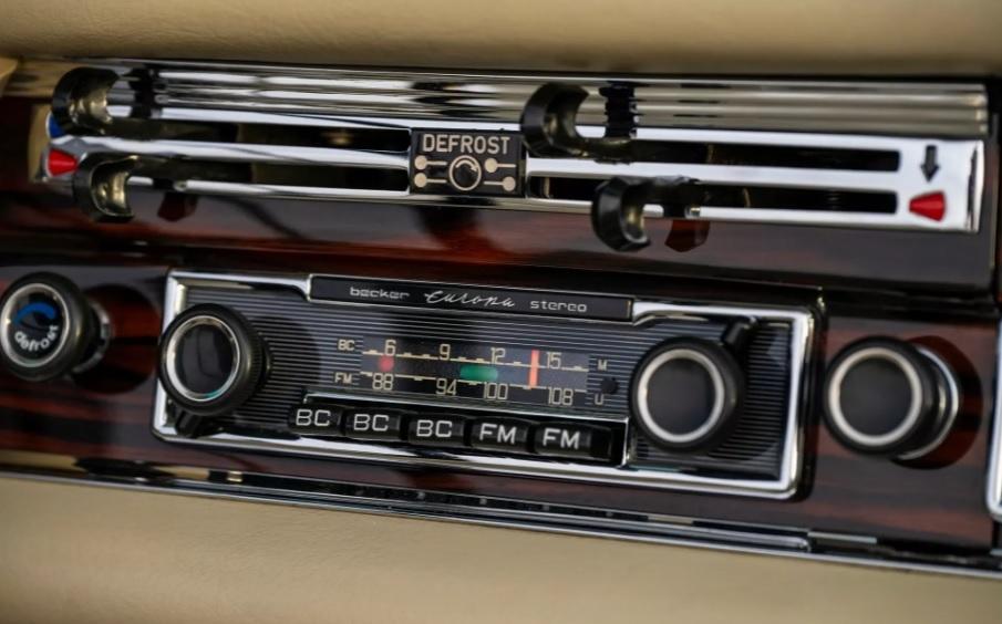 Показаха Mercedes от 1971 г.,  който сякаш сега е пуснат от завода СНИМКИ