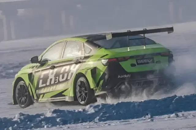 Geely пращат в историята дизела с двигатели на алкохол