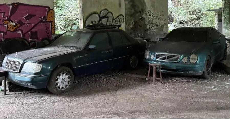 В изоставен склад намериха автомобили Mercedes СНИМКИ