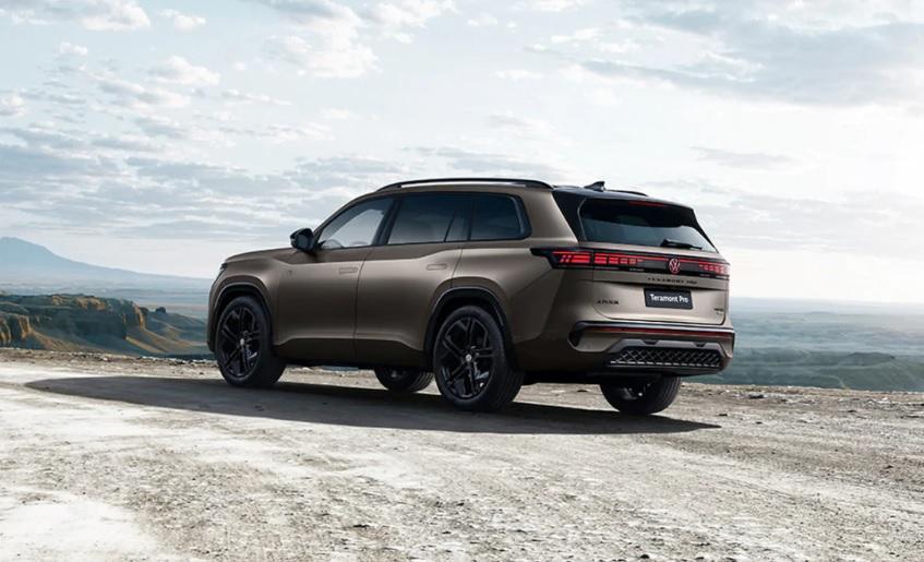 Променен дизайн и просторен салон: Представиха новия кросоувър Volkswagen СНИМКИ