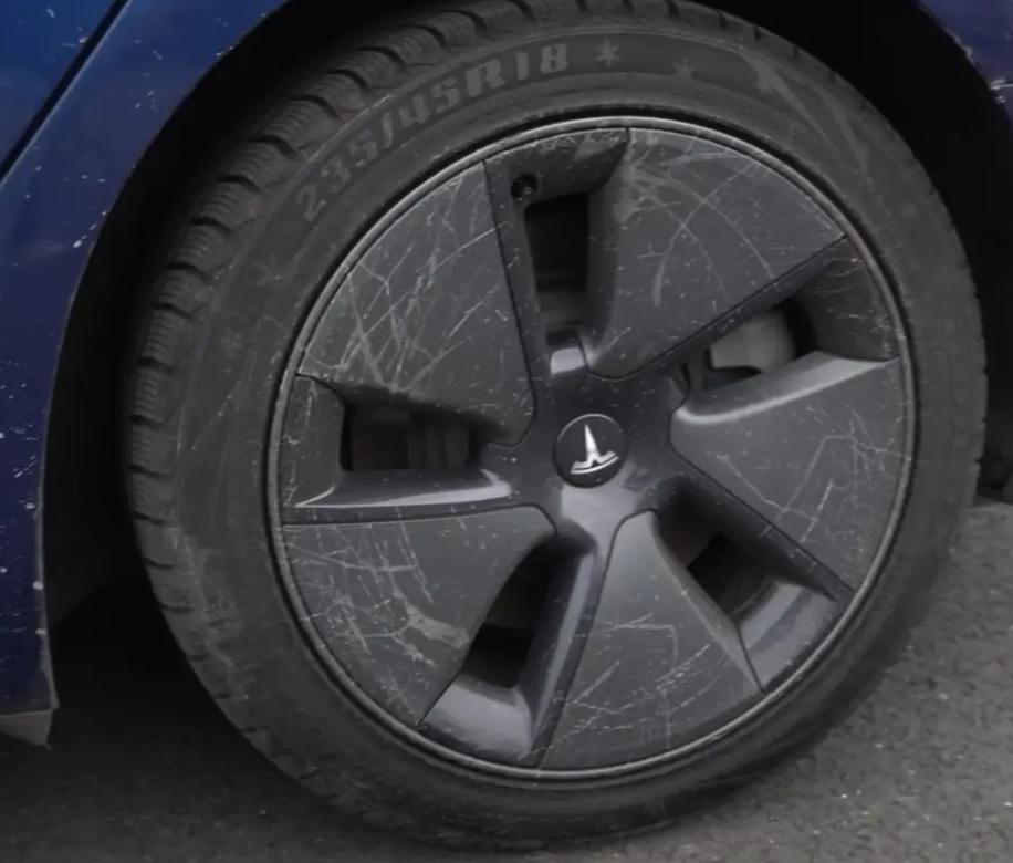 Ето какво е състоянието на Tesla Model 3 след пробег от 350 хил. км ВИДЕО