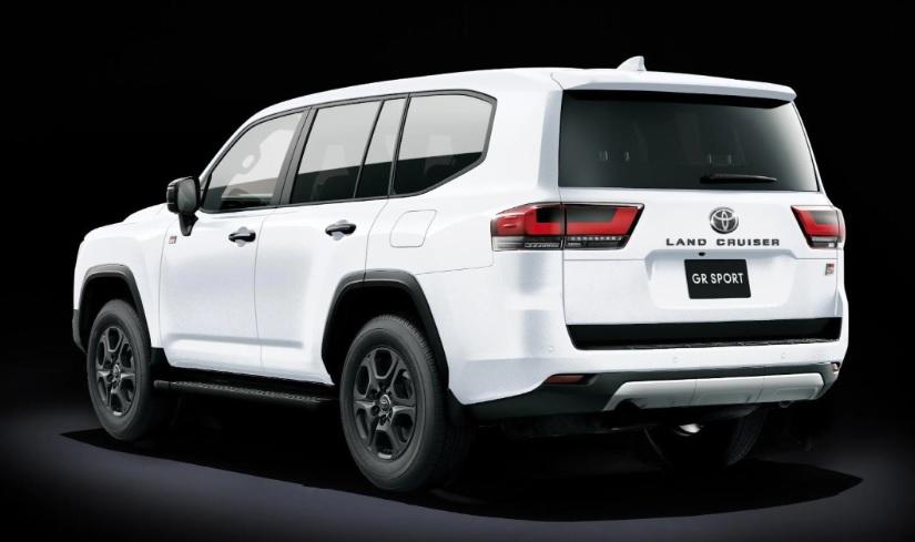 Публикуваха официални СНИМКИ на новия Toyota Land Cruiser, ето какво ще е и оборудването