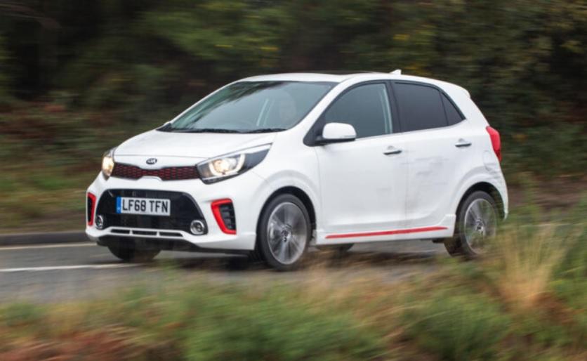 Кои хечбеци на бензин харчат най-малко гориво СНИМКИ