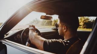 Сексолог разясни какви са мъжете в леглото според начина на каране