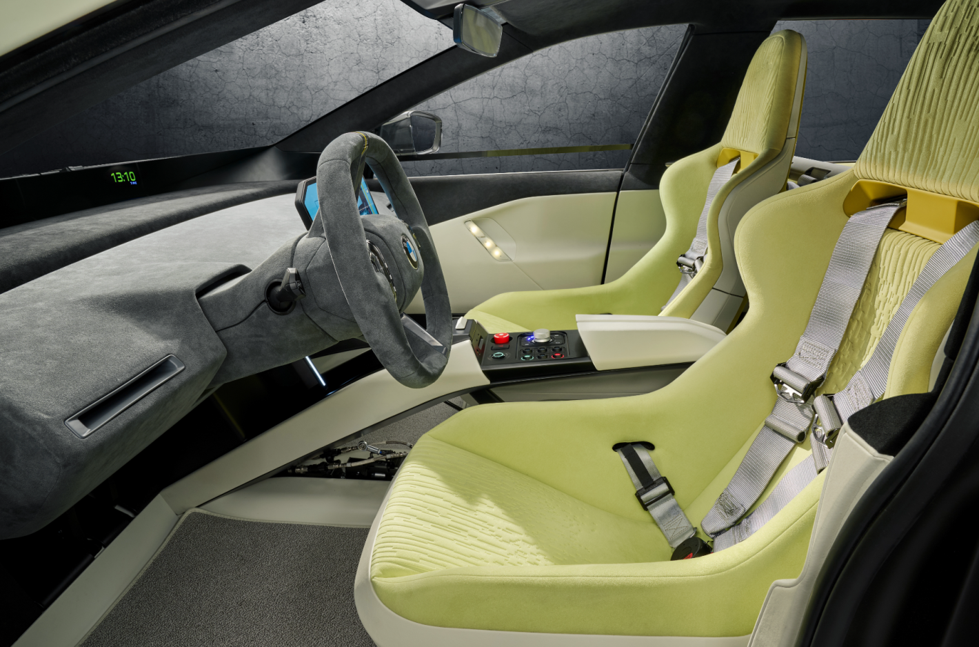 Това ще бъде новото BMW: концепцията VDX дебютира на живо в Китай СНИМКИ