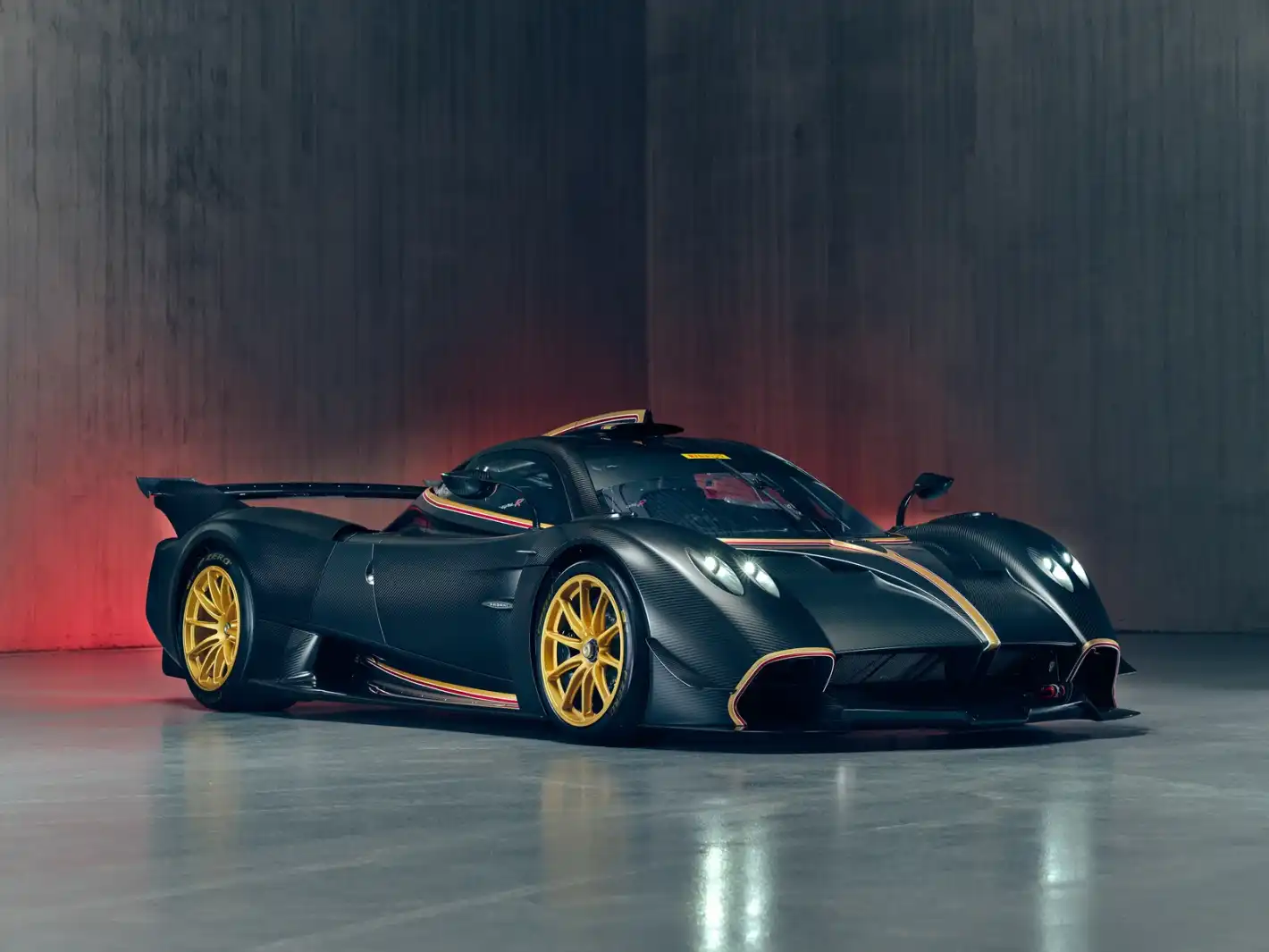 10 шедьовъра на Pagani: Хиперавтомобили, които завладяха света