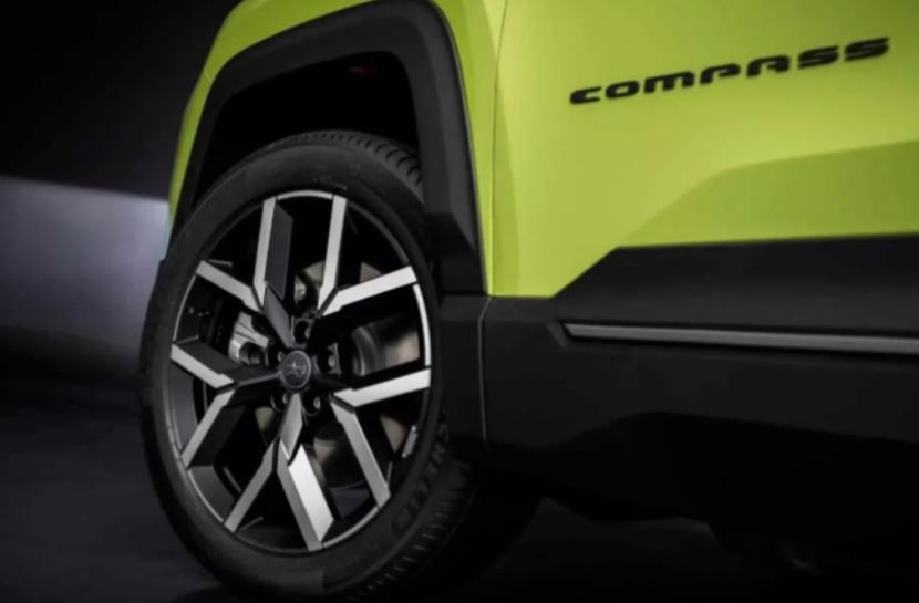 Напълно разсекретиха преди премиерата новият конкурент на Toyota RAV4 от Jeep СНИМКИ