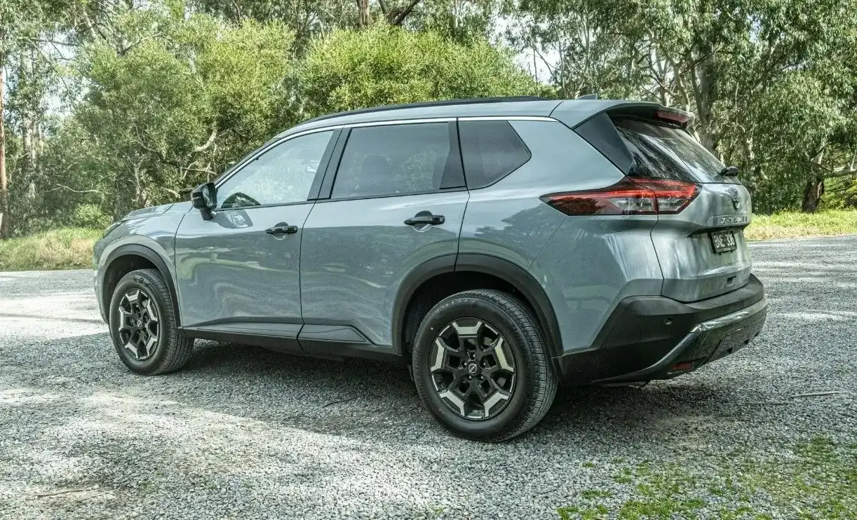 Експертите посочиха плюсовете и минусите на новия евтин кросоувър на Nissan