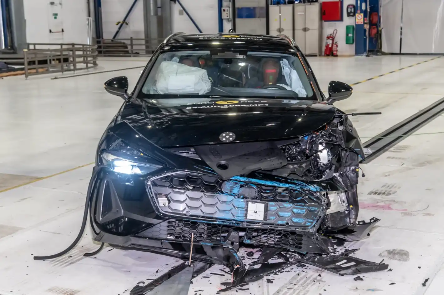 Краш тест на Audi A6: Предвидим резултат Видео