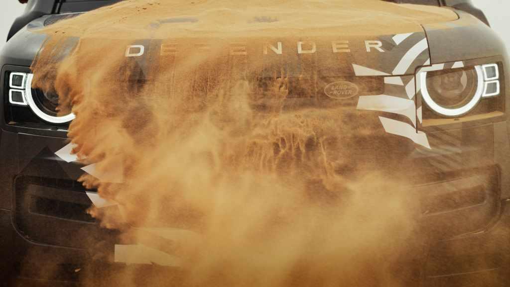 DEFENDER завърши първия си тест на рали рейд прототип с легенда на рали Дакар