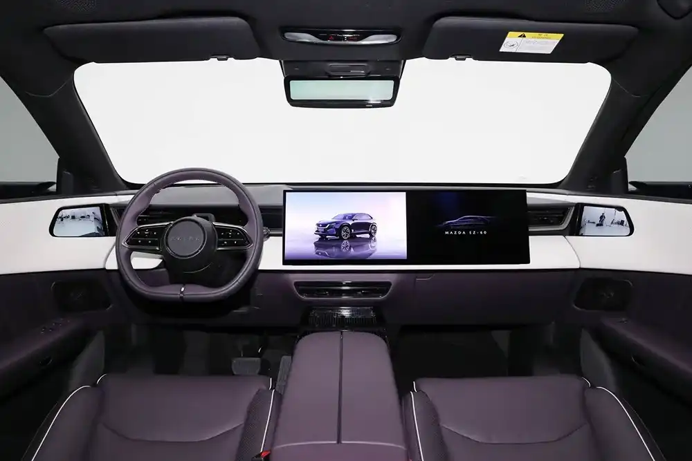 Най-новата Mazda EZ-60 „взриви“ прегрятия китайски пазар