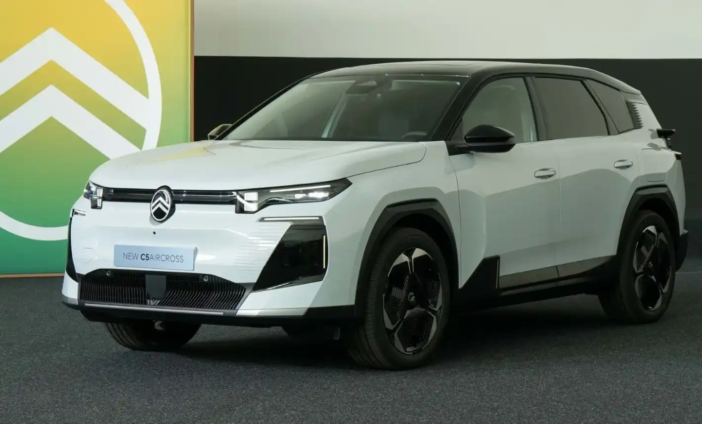Toyota RAV4 вече е по-нова от своите конкуренти: Топ 5 популярни кросоувъра