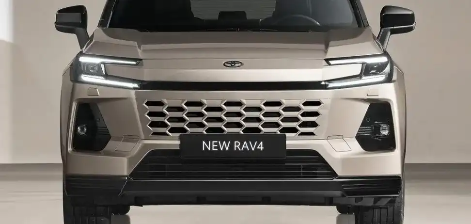 Какво ни изненада в новата Toyota RAV4: Топ 3 характеристики на евтиния кросоувър