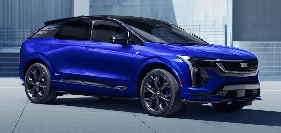 Най-достъпният електромобил на Cadillac стана по-мощен и по-бърз Снимка