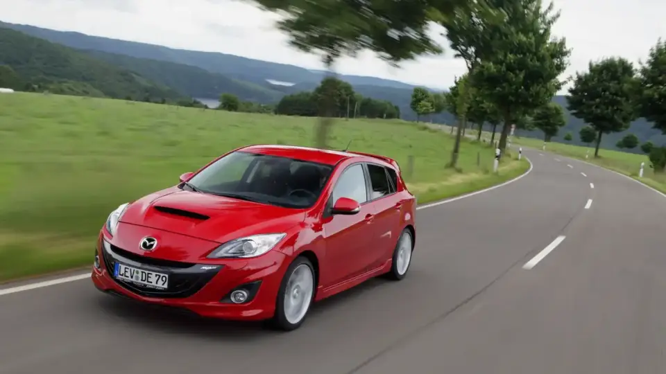 Посочиха топ 10 на най-евтините спортни коли