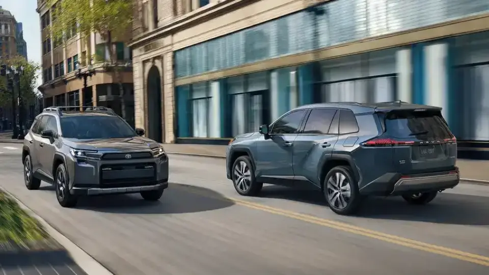Toyota изненада автомобилния свят с решение за разработването на новите RAV4 и Highlander