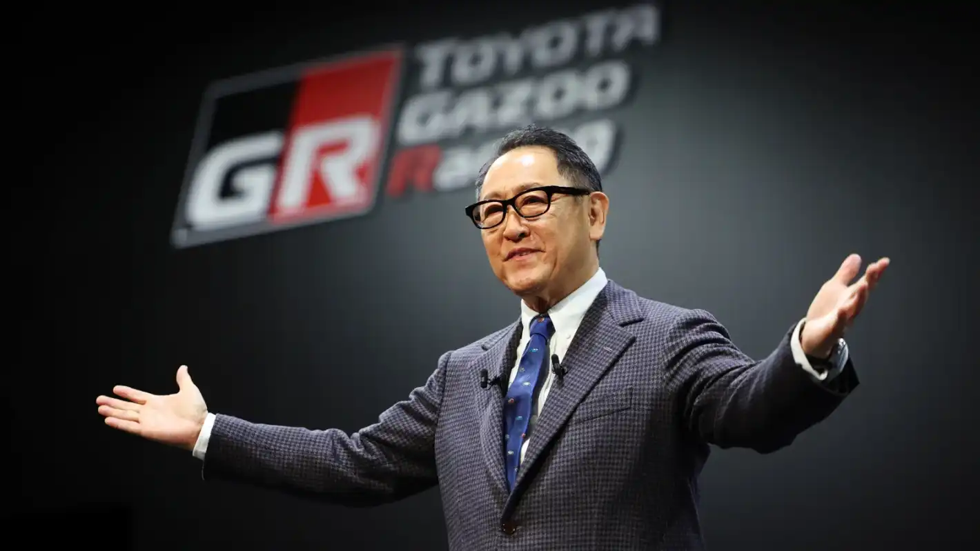 Думи на шефа на Toyota относно електромобилите взривиха автомобилния свят