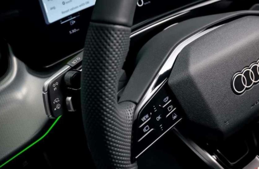 Динамика и увереност: Пускат новия бюджетен кросоувър Audi Снимки