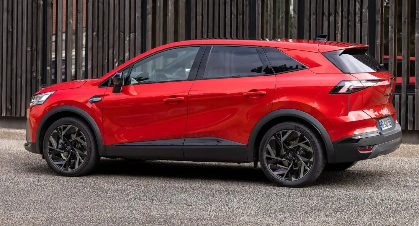 Renault с икономичен и практичен кросоувър за семейството