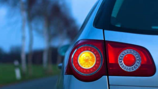 Всички шофьори правят тези грешки при подаване на мигач