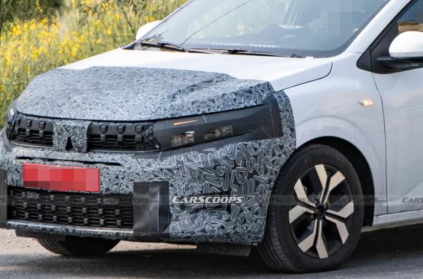 Обновената Dacia Sandero излезе по пътищата на Европа Снимки