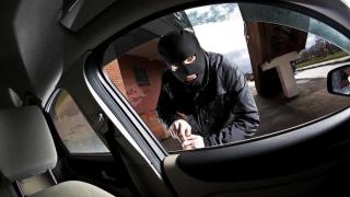 Това са признаците, че се опитват да ви откраднат колата