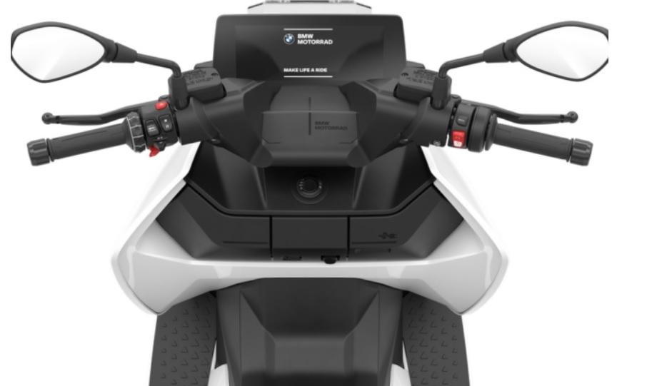 BMW показа новия си скутер с футуристичен дизайн Снимки