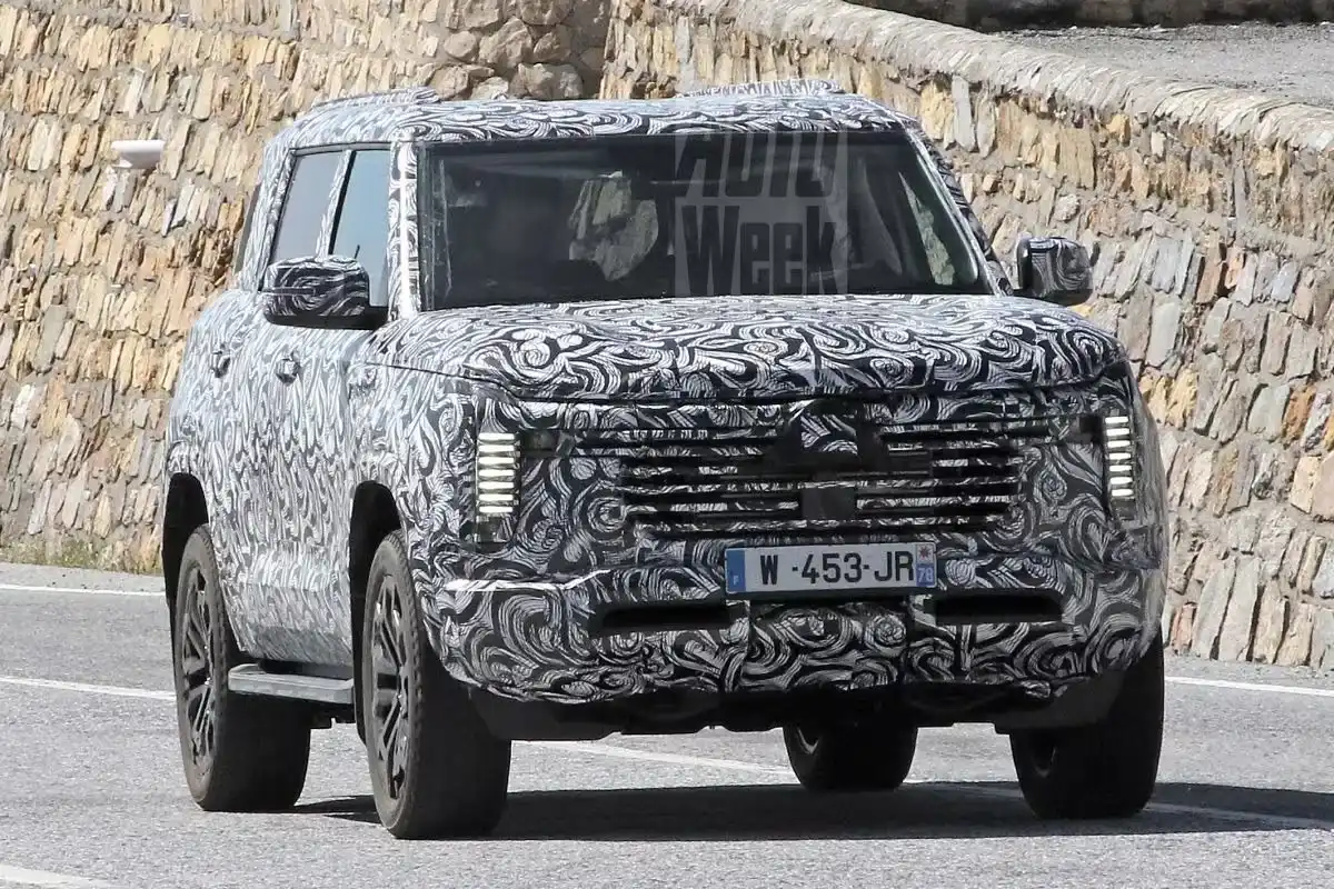 Mitsubishi Pajero се завръща: Джипът бе заснет за първи път