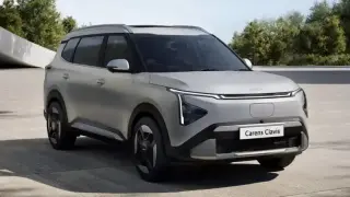 Новият семеен кросоувър на Kia изненада с ниска цена и оборудване