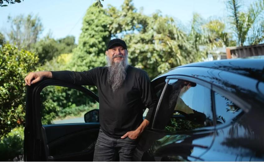 Собственик на електрическа кола с голям пробег каза тайната за дълъг живот на батерията