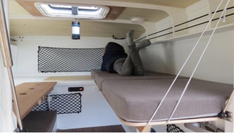 Пуснаха евтин комплект за превръщане на автомобил в кемпер Видео