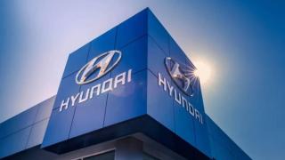 Нов бюджетен Hyundai с размерите на VW Polo бе показан на снимки