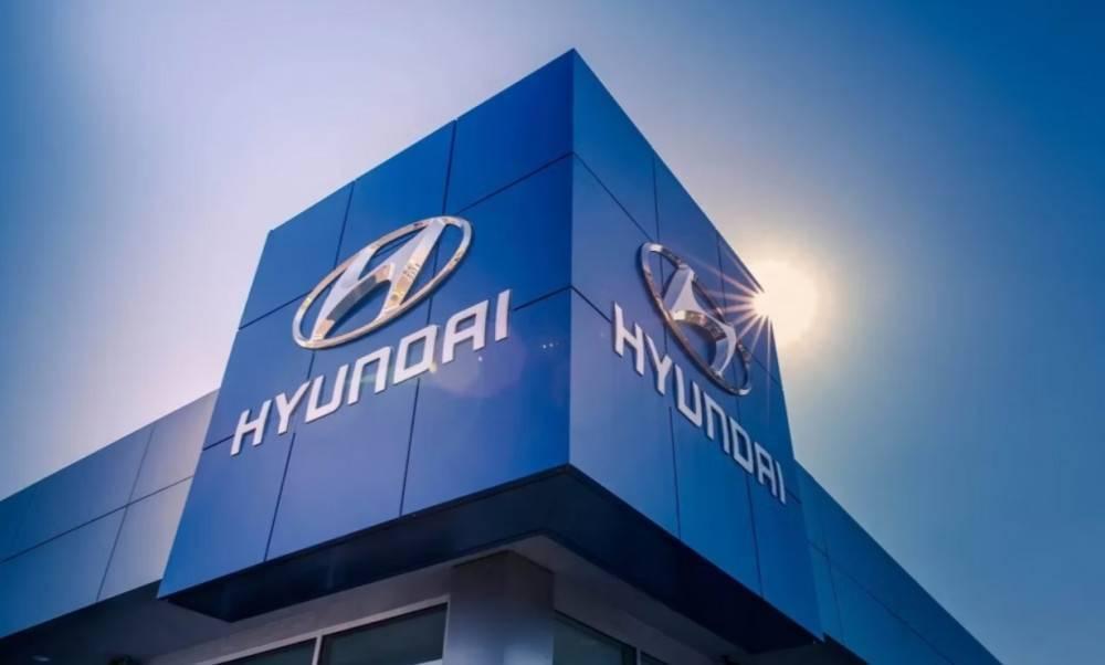 Нов бюджетен Hyundai с размерите на VW Polo бе показан на снимки