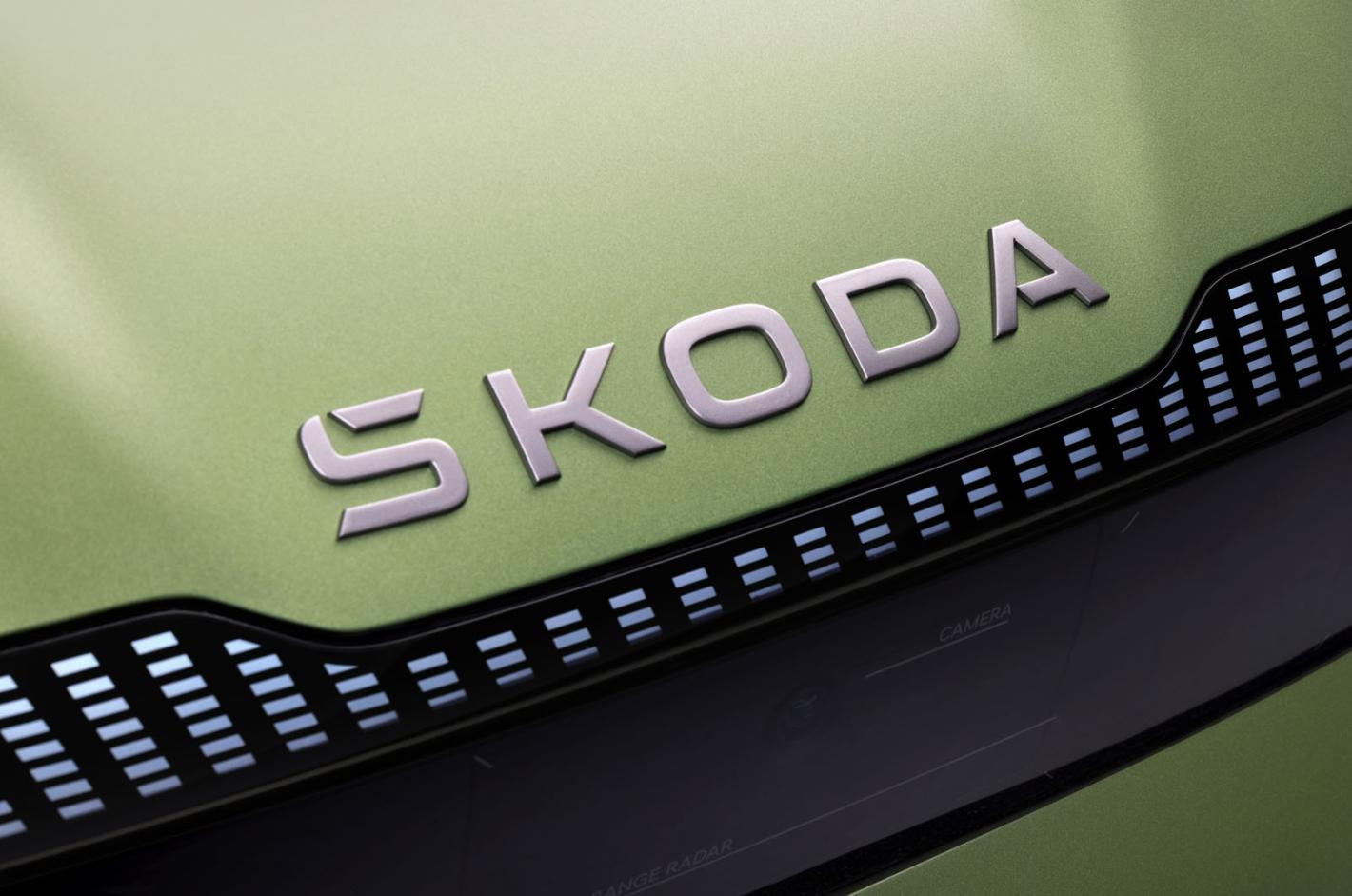 Skoda показа нов тийзър на следващото поколение на Octavia