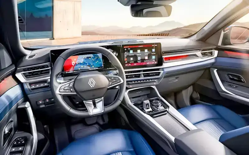 Висок просвет, богато оборудване: Renault разсекрети нов кросоувър