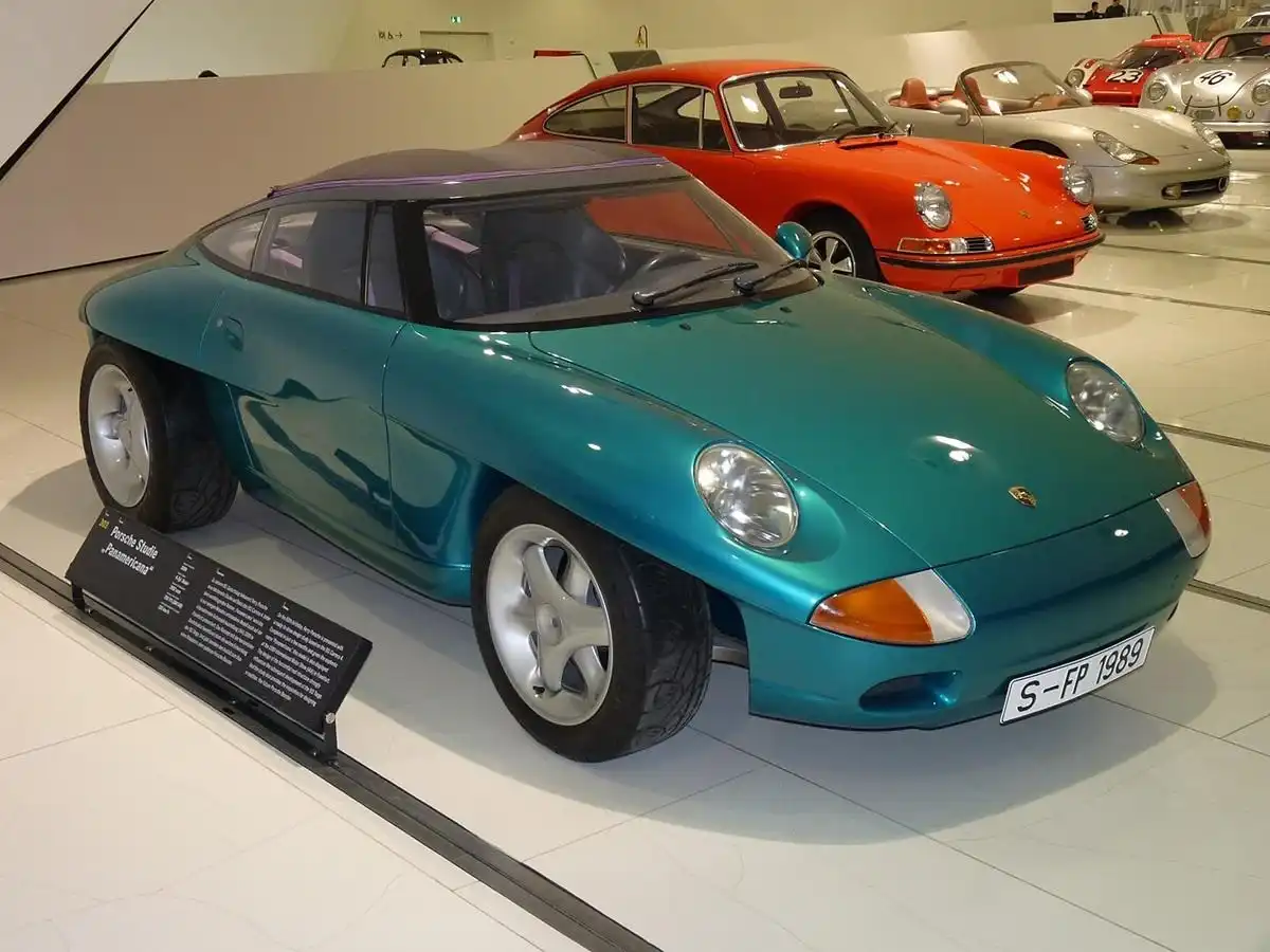 Съкровище от Щутгарт: Колекция от тайни автомобили Porsche са открити в Германия