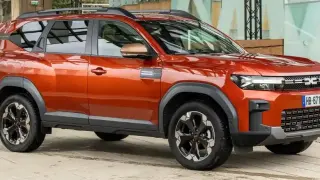 Dacia или Citroen: Експертите сравниха евтините кросоувъри на 2025 година