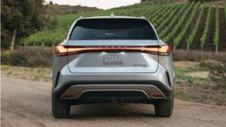 Показаха новия кросоувър Lexus RX, ето какви са промените Снимки