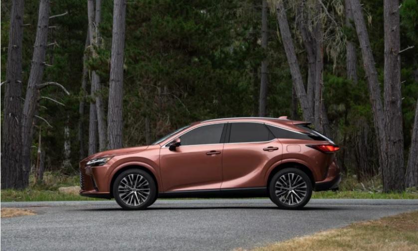 Показаха новия кросоувър Lexus RX, ето какви са промените Снимки