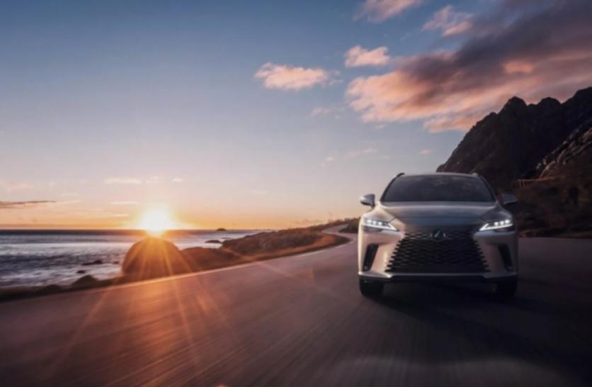 Показаха новия кросоувър Lexus RX, ето какви са промените Снимки