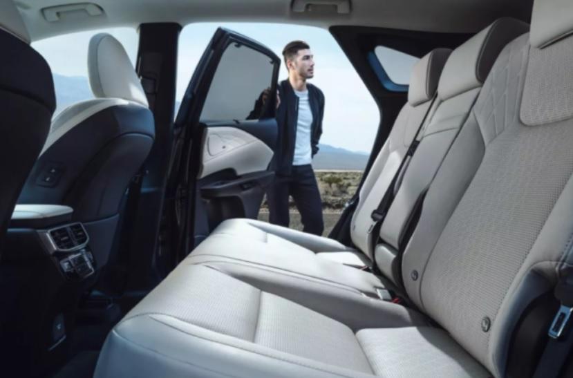Показаха новия кросоувър Lexus RX, ето какви са промените Снимки