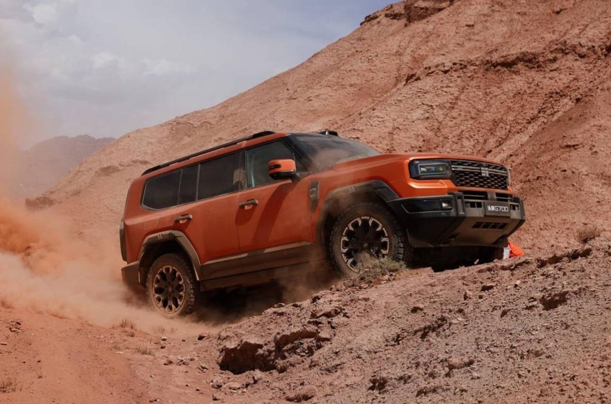 Мощен джип с разход от 1,39 литра на 100 км бе представен в Китай