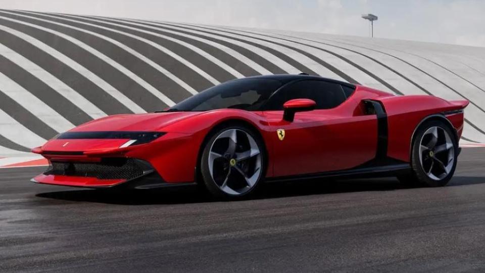 Суперкола на Ferrari се завръща на пазара Видео