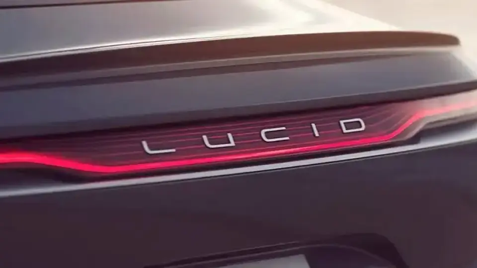 Най-евтиният Lucid ще се превърне в опасен съперник на Tesla