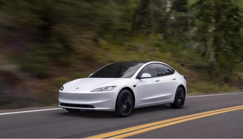 Tesla показа новите бюджетни версии на Model Y и Model 3 Видео