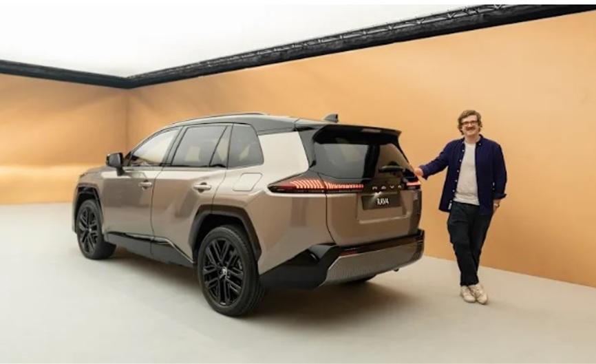 Ето как изглежда и какво представлява новият Toyota RAV4  Снимки