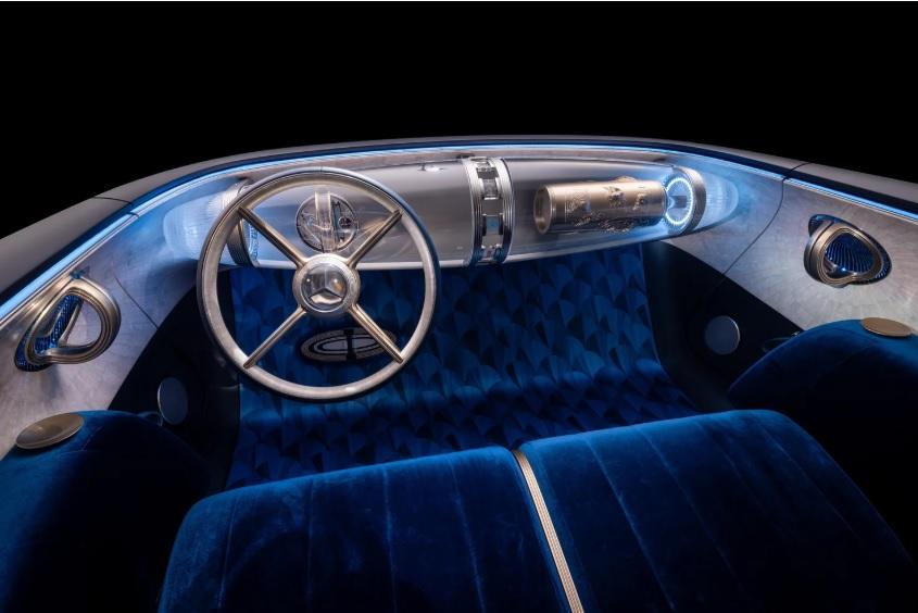 Mercedes представи Vision Iconic – визия за бъдещето Снимки